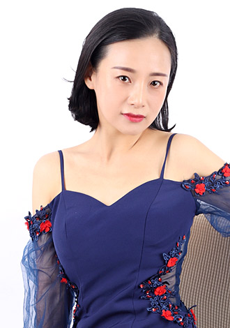 Gorgeous member profiles: Qinglian from Beijing, Member lone Asian