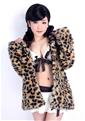 Gorgeous women pictures: Can from Changsha, Asian bride in bikini