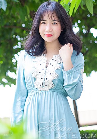 Gorgeous member profiles: real Asian member Fengming（Rachel） from Nanning