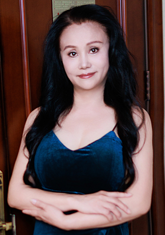 Gorgeous member profiles: Asian member Yunxia from Beijing