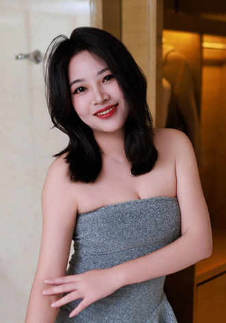 Date the member of your dreams: Asian member Youling from Beihai
